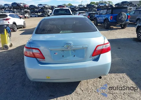 2009 Toyota Camry Le z USA, uszkodzony, nr VIN 4T1BE46KX9U806780